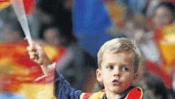 Un joven seguidor de la selección