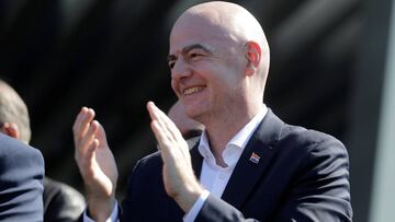Infantino se declara "fan" del VAR: "Ha limpiado el fútbol"