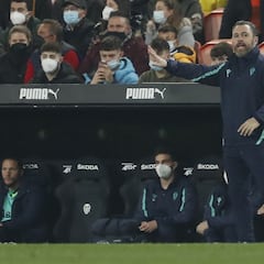 Sergio: "El partido nos refuerza de cara a la final ante el Mallorca"