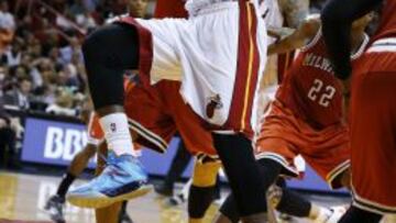 Miami abusa de Milwaukee y suma cuatro triunfos seguidos
