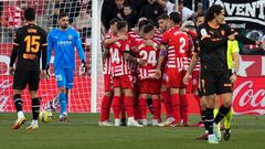 GIRONA, 05/02/2023.- El jugador del Girona FC Borja García (24) celebra el gol conseguido ante el Valencia durante el partido de LaLiga Santander que se disputa este domingo entre Girona FC y Valencia CF, en el estadio municipal de Montilivi de Girona. EFE/David Borrat
