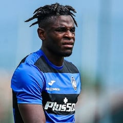 Gasperini duda sobre futuro de Duván Zapata: "Creo que se queda"