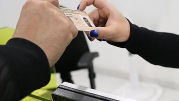 El Gobierno y el Ministerio de Transporte podrían imponer nuevas condiciones para la aprobación y expedición de la licencia de conducción.
Foto: RUNT / Colprensa
