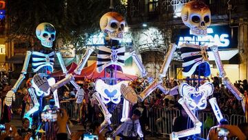 Desfile Día de Muertos CDMX: horarios del Metro, Metrobús, calles cerradas y alternativas viales