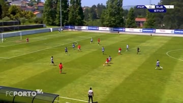 ¡Entre 7 rivales! El golazo del hermano de João Félix en la sub-17 del Benfica