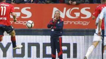 El Málaga araña un punto tras remontar en dos ocasiones