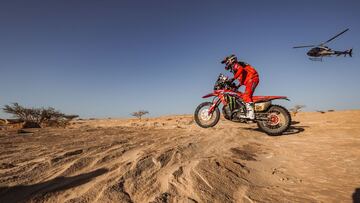 Joan Barreda, con la Honda en el Dakar 2022.