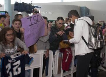 El Real Madrid, aclamado a su llegada a Vigo