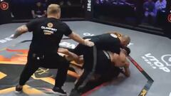 Era tal la paliza que saltó su entrenador a defenderlo: lo que ocurre después es tremendo