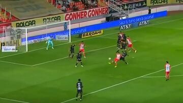 Jugó un minuto y dio pase gol: el partido soñado de Bryan Carvallo