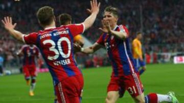 Schweinsteiger da la victoria a un Bayern que roza el título