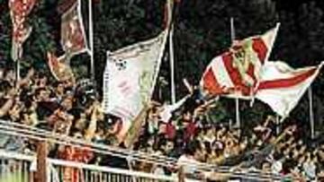 <B>SE MOVILIZAN</B>. Los seguidores del Rayo expresarán el domingo su disgusto por los arbitrajes a su equipo.