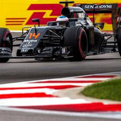Alonso in the points at last as Rosberg wins 7th straight GP