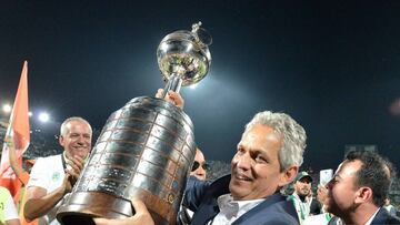 Reinaldo Rueda celebra la Copa Libertadores 2016