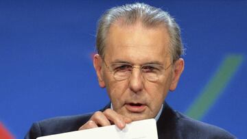 Jacques Rogge durante el anuncio de Tokio como ciudad para albergar los Juegos Olímpicos.