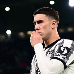 Juventus send message to Real Madrid over Vlahovic transfer