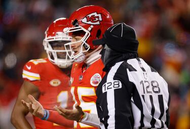 Los Chiefs esperan rival en la Ronda Divisional tras vencer a Dolphins