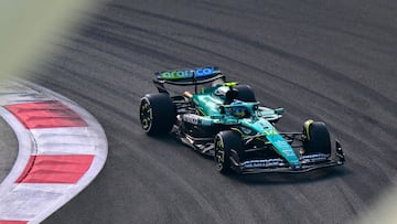 Fernando Alonso (Aston Martin AMR25). Yas Marina, Abu Dhabi. F1 2025.