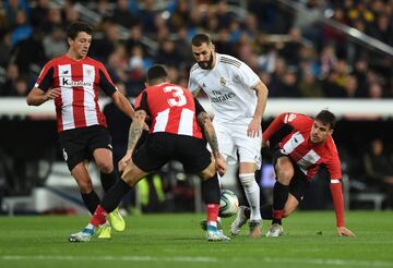 Benzema y Unai Núñez.