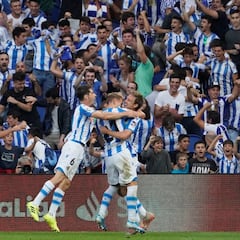 La Real ya echa de menos a su afición y le invita a soñar con la Champions