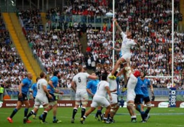 Italia-Inglaterra. Courtney Lawes.