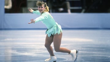 La patinadora Tonya Harding compite durante los campeonatos nacionales de patinaje art&iacute;stico de Estados Unidos de 1991.
