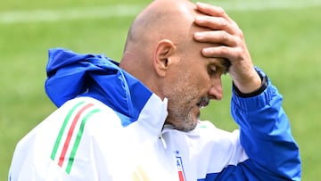 Iserlohn (Italy), 15/06/2024.- Italy head coach Luciano Spalletti participates in a training session of the national team in Iserlohn, Germany, 16 June 2024. (Alemania, Italia) EFE/EPA/Daniel Dal Zennaro