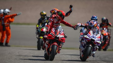 Bagnaia felicitó a Martín por su victoria en el esprint de Sachsenring.