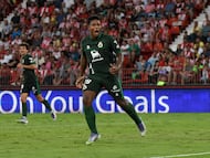 Jeremy Arévalo, al marcar con el Racing.