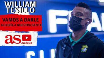 William Tesillo antes de un partido del León