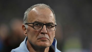 Uruguay's coach Marcelo Bielsa arrives ahead of kick-off in the friendly International football match between England and Uruguay at Wembley Stadium, west London, on March 27, 2026. (Photo by Glyn KIRK / AFP) / NOT FOR MARKETING OR ADVERTISING USE / RESTRICTED TO EDITORIAL USE