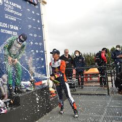 Taponen y Nakamura, nuevos reyes del karting