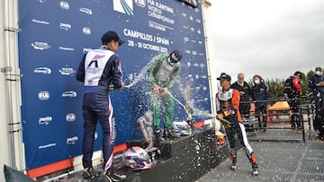 Taponen, Coluccio y Lindblad, ganadores en categor&iacute;a s&eacute;nior. 