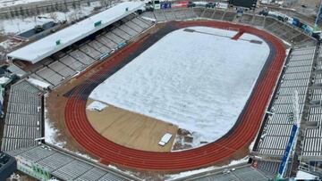 Estadio de Bravos de Ju&aacute;rez se viste de blanco por nevada