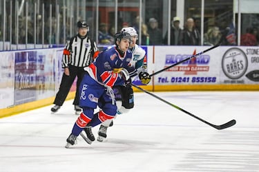 El jugador de los Dundee Stars Gary Kelly, durante un partido