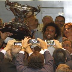Hay cinco fechas libres para el Trofeo Bernabéu