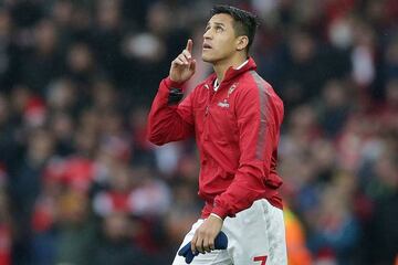 Chilean striker Alexis Sanchez hoping his move to Manchester United takes him to new heights.