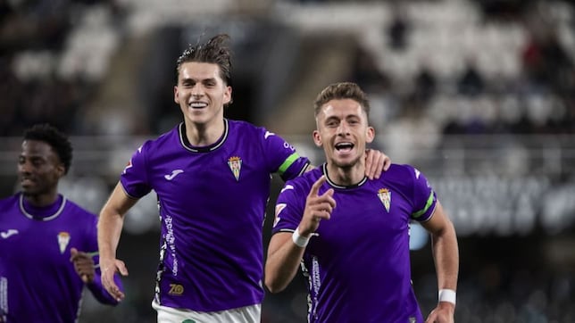 Sigue la caída libre albinegra