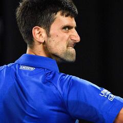 Djokovic sigue líder y Roberto Bautista sube al puesto 17