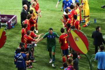 En la Eurocopa de 2012 los jugadores españoles no dudaron en ovacionar a Buffon y a todos los jugadores de la selección italiana.