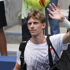 Anderson y Raonic, bajas por lesiones en rodilla y glúteos