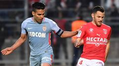 Mónaco pierde con Falcao y otra vez se complica en el descenso