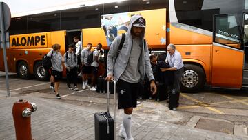 La niebla se suma a las complicaciones del viaje del Betis