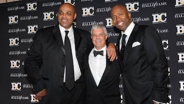 NEW YORK, NY - OCTOBER 18: (L-R) Retired NBA player Charles Barkley, President of Turner David Levy and retired NBA player Kenny Smith attend the 2016 Broadcasting &amp; Cable Hall of Fame 26th Anniversary Gala at The Waldorf Astoria on October 18, 2016 in New York City.  (Photo by Desiree Navarro/WireImage)