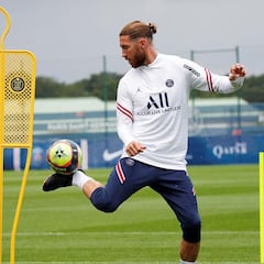 Ramos podría estar dos meses de baja