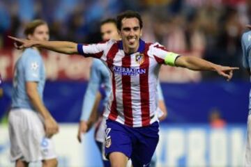 Diego Godín celebrando el gol 4-0 para el Atlético de Madrid 