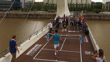 El 'mini tenis' de Nishikori y Ferrer en el Puente de la Mujer