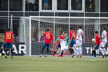 1-2. Klaemint Olsen marcó el primer gol.