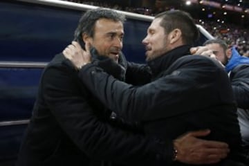 Diego Simeone saluda Luis Enrique.