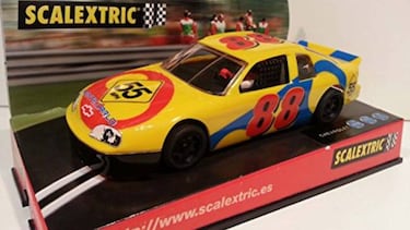 ¡Vive la NASCAR como un auténtico piloto!